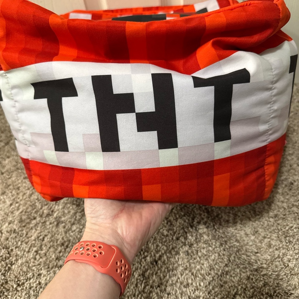 Minecraft TNT Plush - Picture 11 of 11